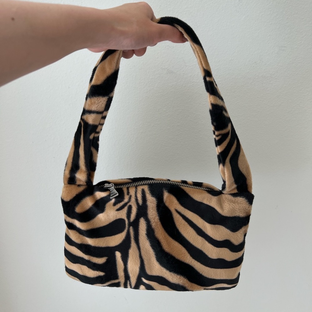 Lolita Jade leopard fuzzy bag